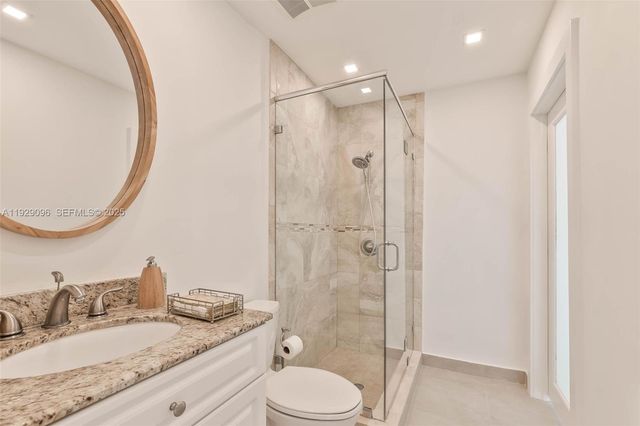 9189 SW 129th Ln, Miami, FL 33176