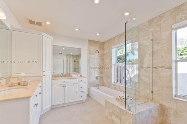 9189 SW 129th Ln, Miami, FL 33176