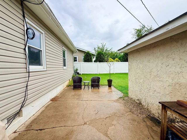 1428 Edwards Street, Huntington, WV 25701