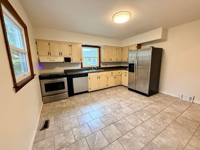 1428 Edwards Street, Huntington, WV 25701