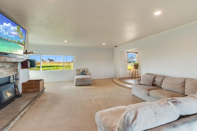 710 Sierra Dr, Placerville, CA 95667