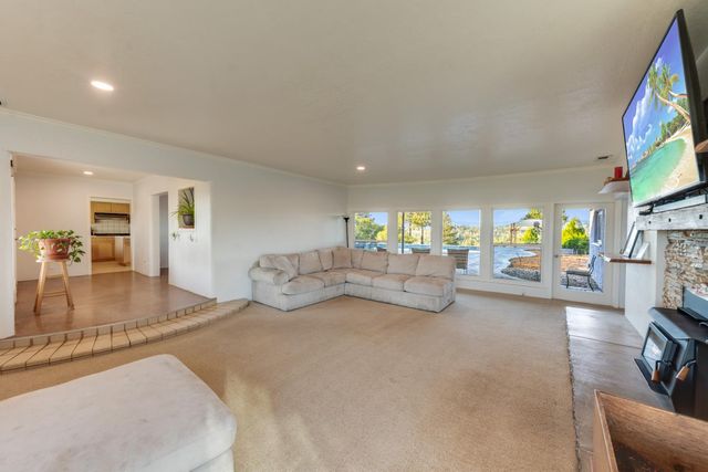 710 Sierra Dr, Placerville, CA 95667