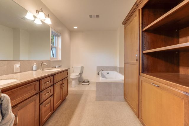 710 Sierra Dr, Placerville, CA 95667