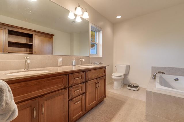 710 Sierra Dr, Placerville, CA 95667