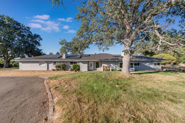 710 Sierra Dr, Placerville, CA 95667