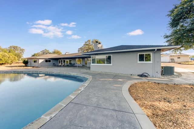 710 Sierra Dr, Placerville, CA 95667
