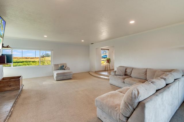 710 Sierra Dr, Placerville, CA 95667