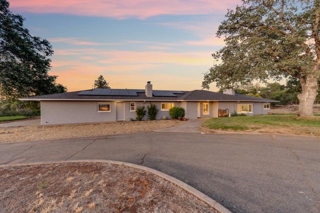 710 Sierra Dr, Placerville, CA 95667