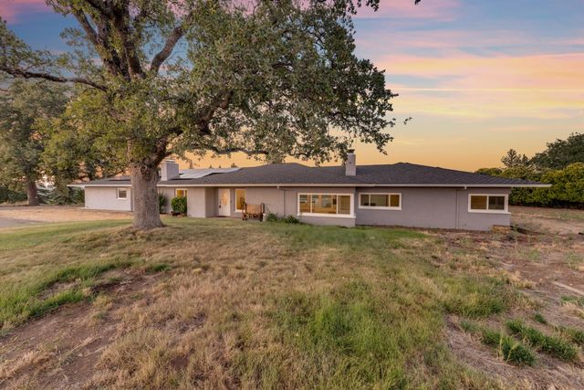 710 Sierra Dr, Placerville, CA 95667