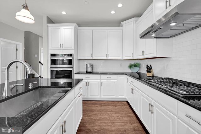 55 LILA LN, Downingtown, PA 19335