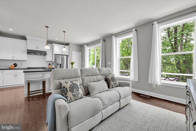 55 LILA LN, Downingtown, PA 19335