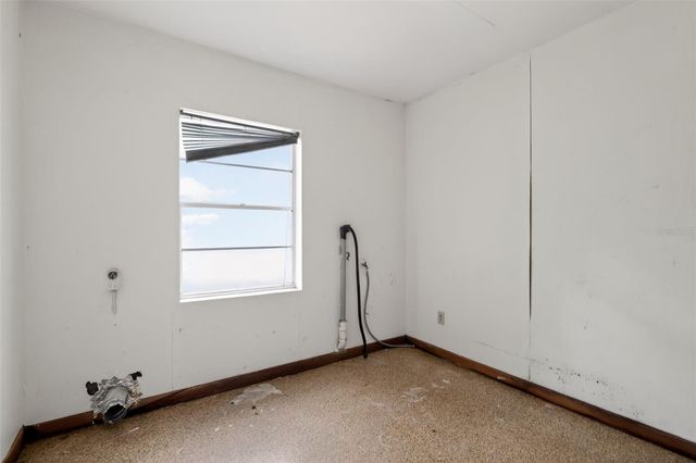 26045 W NEWBERRY ROAD, Newberry, FL 32669
