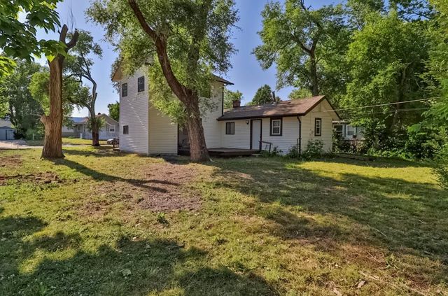 1928 S Mosley Ave, Wichita, KS 67211