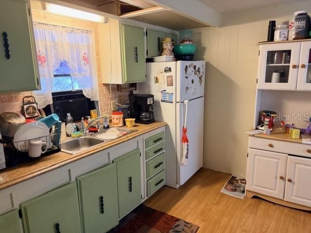 2006 BLUE LAKE DRIVE, Lakeland, FL 33801