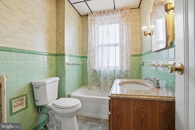 4418 DEVEREAUX ST, Philadelphia, PA 19135