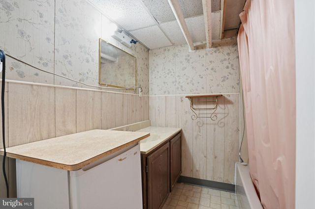 4418 DEVEREAUX ST, Philadelphia, PA 19135