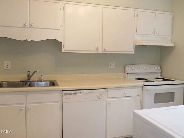 332 Ashley Forest Road, Chapel Hill, NC 27514