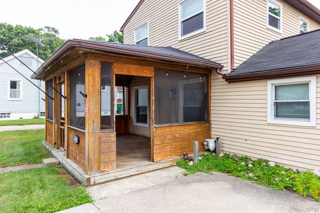 3114 Bessie Street, Auburn Hills, MI 48326