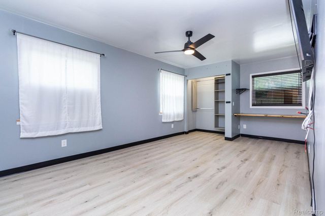 3114 Bessie Street, Auburn Hills, MI 48326