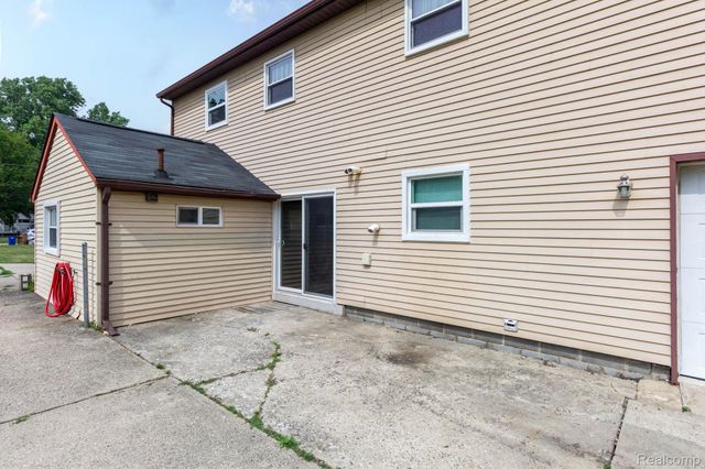 3114 Bessie Street, Auburn Hills, MI 48326