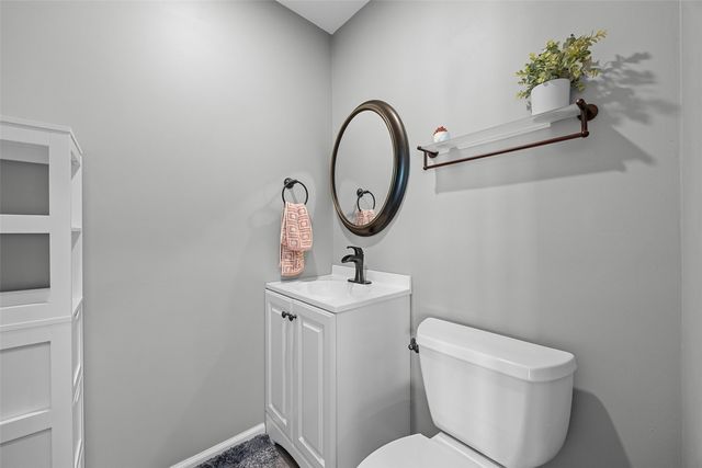 1105 Maple Street, Robins, IA 52328