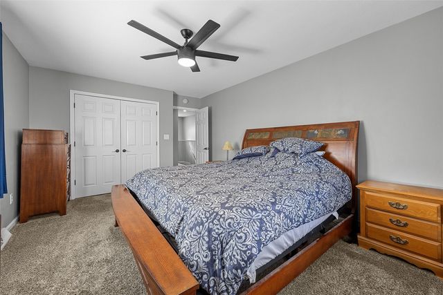 1105 Maple Street, Robins, IA 52328