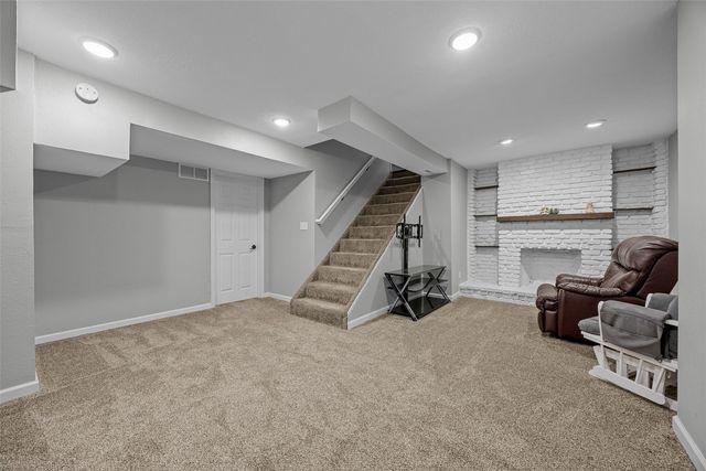 1105 Maple Street, Robins, IA 52328