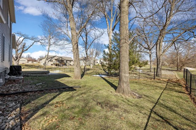 1105 Maple Street, Robins, IA 52328