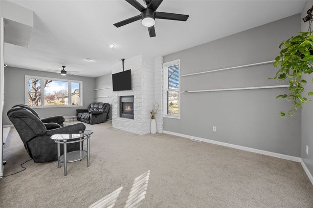 1105 Maple Street, Robins, IA 52328