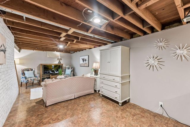 1225 Hall Avenue, West Saint Paul, MN 55118