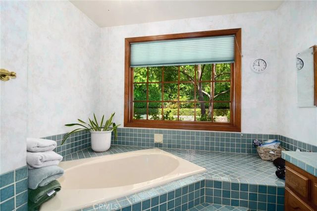 29551 Weeping Willow, Agoura Hills, CA 91301