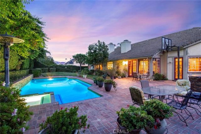 29551 Weeping Willow, Agoura Hills, CA 91301