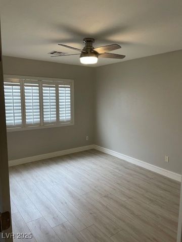 10110 Quaint Tree Street, Las Vegas, NV 89183