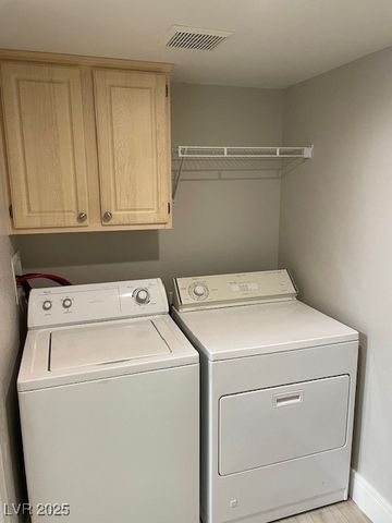 10110 Quaint Tree Street, Las Vegas, NV 89183