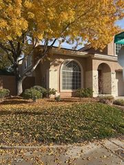 10110 Quaint Tree Street, Las Vegas, NV 89183