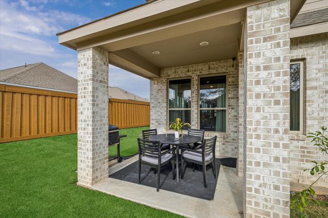 7933 Spring Run Drive, Magnolia, TX 77354