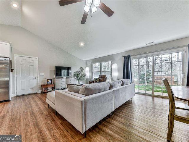 1002 Brackett Road, Marietta, GA 30066