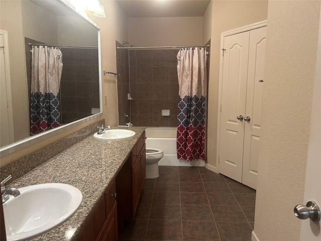 1711 Old Spanish Trail 347, Houston, TX 77054