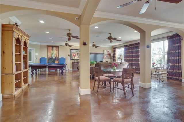 1711 Old Spanish Trail 347, Houston, TX 77054