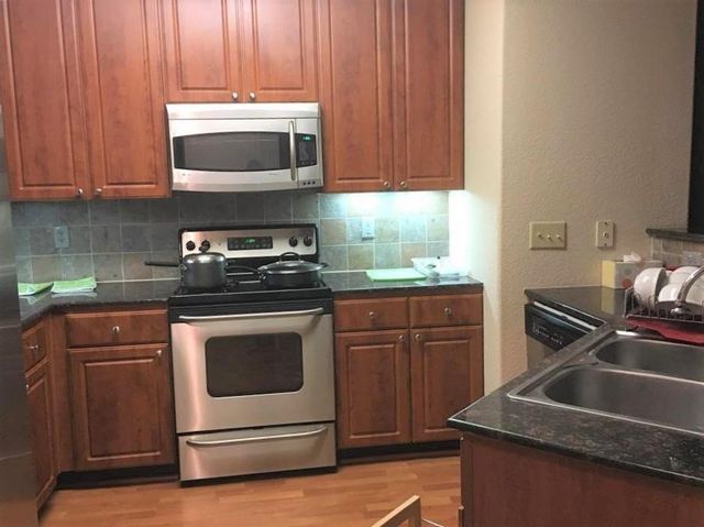 1711 Old Spanish Trail 347, Houston, TX 77054