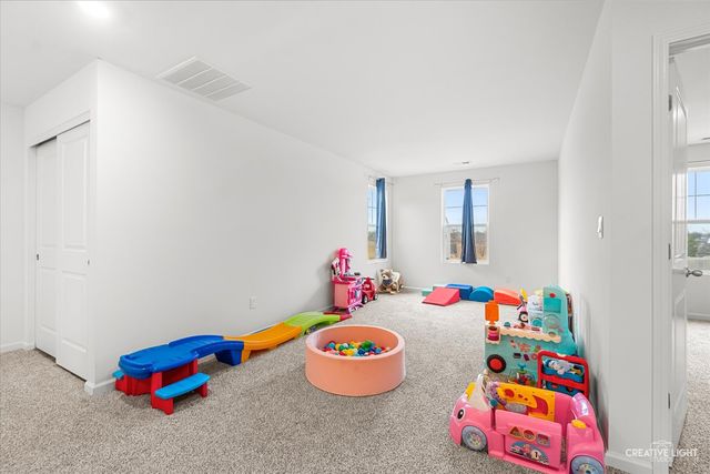 2730 Berrywood Lane, Yorkville, IL 60560