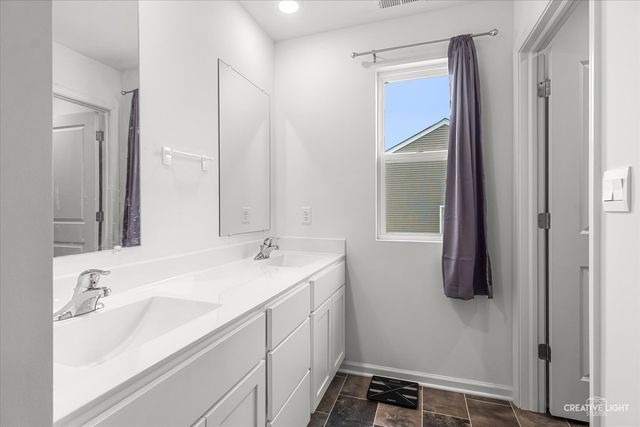 2730 Berrywood Lane, Yorkville, IL 60560