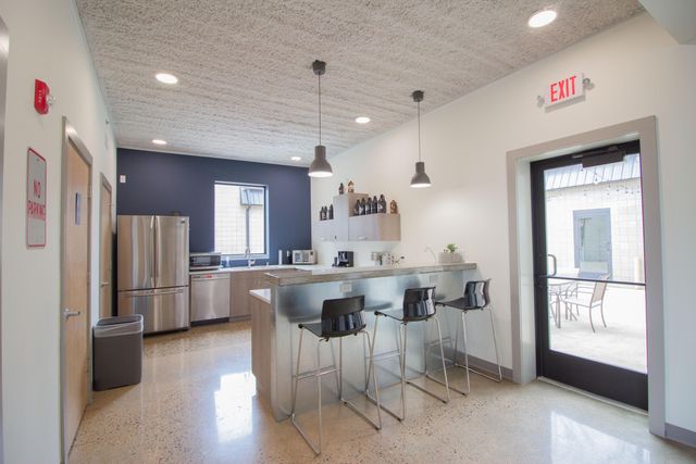 501 W Willard Street A, Kalamazoo City, MI 49007
