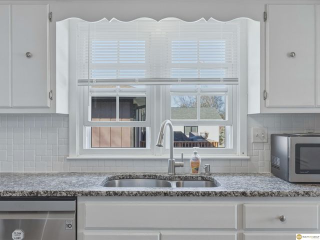 4920 S 66th Street, Lincoln, NE 68516