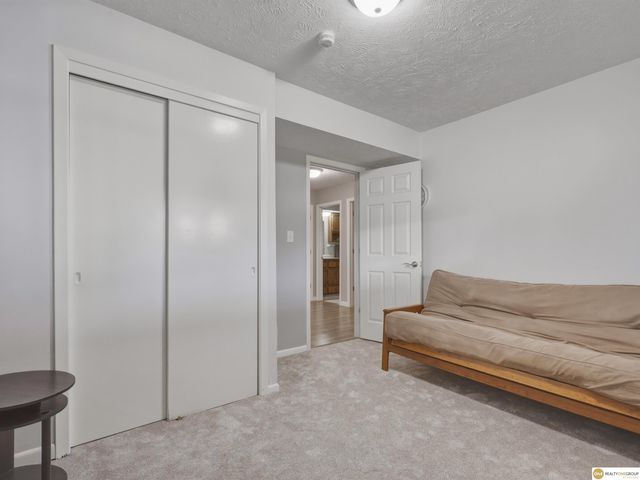 4920 S 66th Street, Lincoln, NE 68516