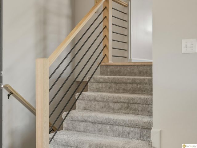 4920 S 66th Street, Lincoln, NE 68516