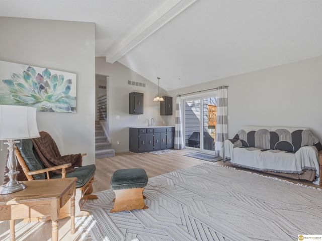 4920 S 66th Street, Lincoln, NE 68516