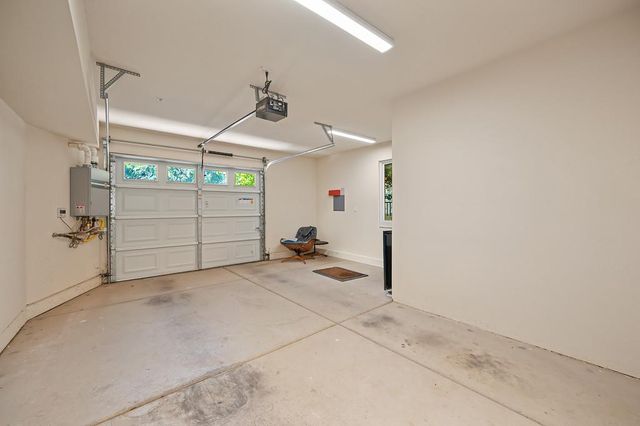 3024 I St, Sacramento, CA 95816