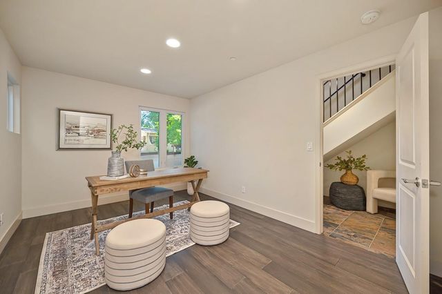 3024 I St, Sacramento, CA 95816