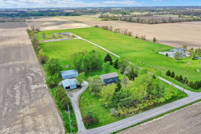 21080 Six Points Road, Sheridan, IN 46069